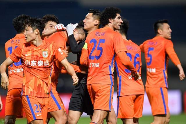 Saba Sports-伤停补时追平，主队艰难救下一分(伤停补时最多进几个球)